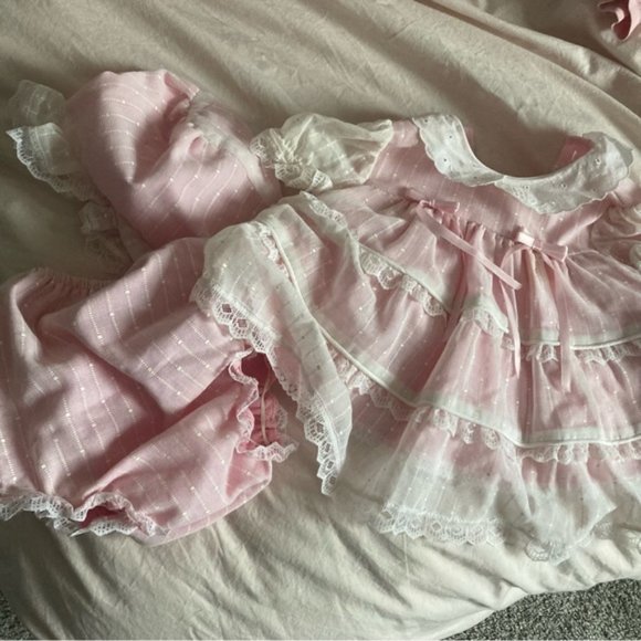 Vintage set 12 months with dress, bloomers, and bonnet.